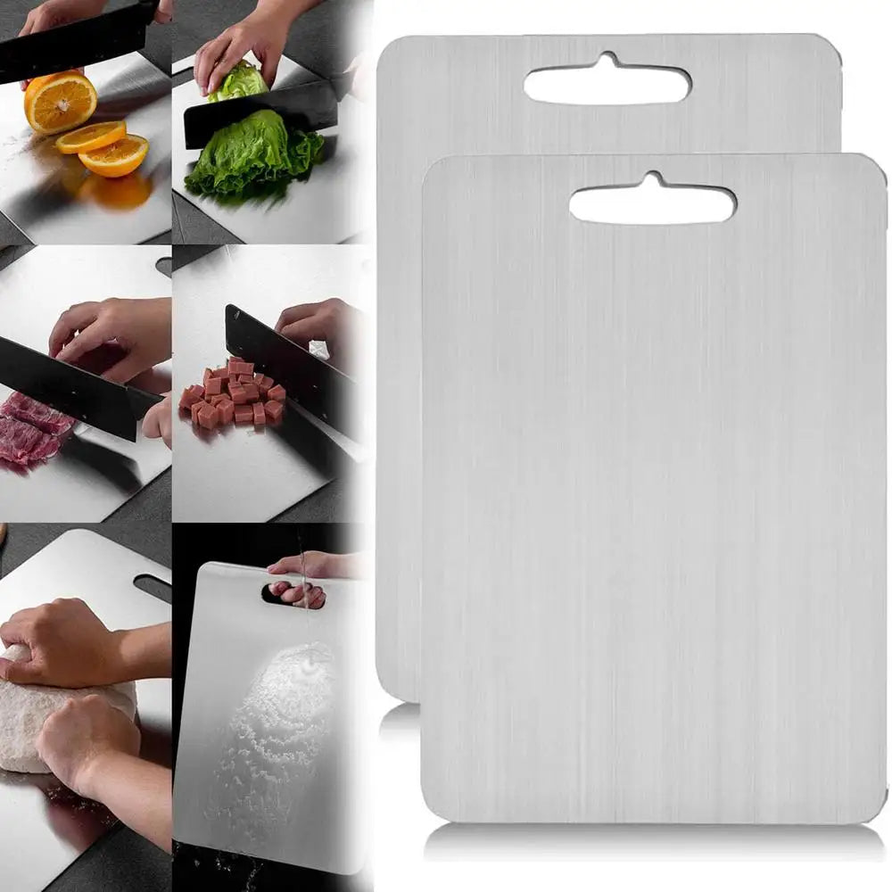 Planche à découper en acier inoxydable.